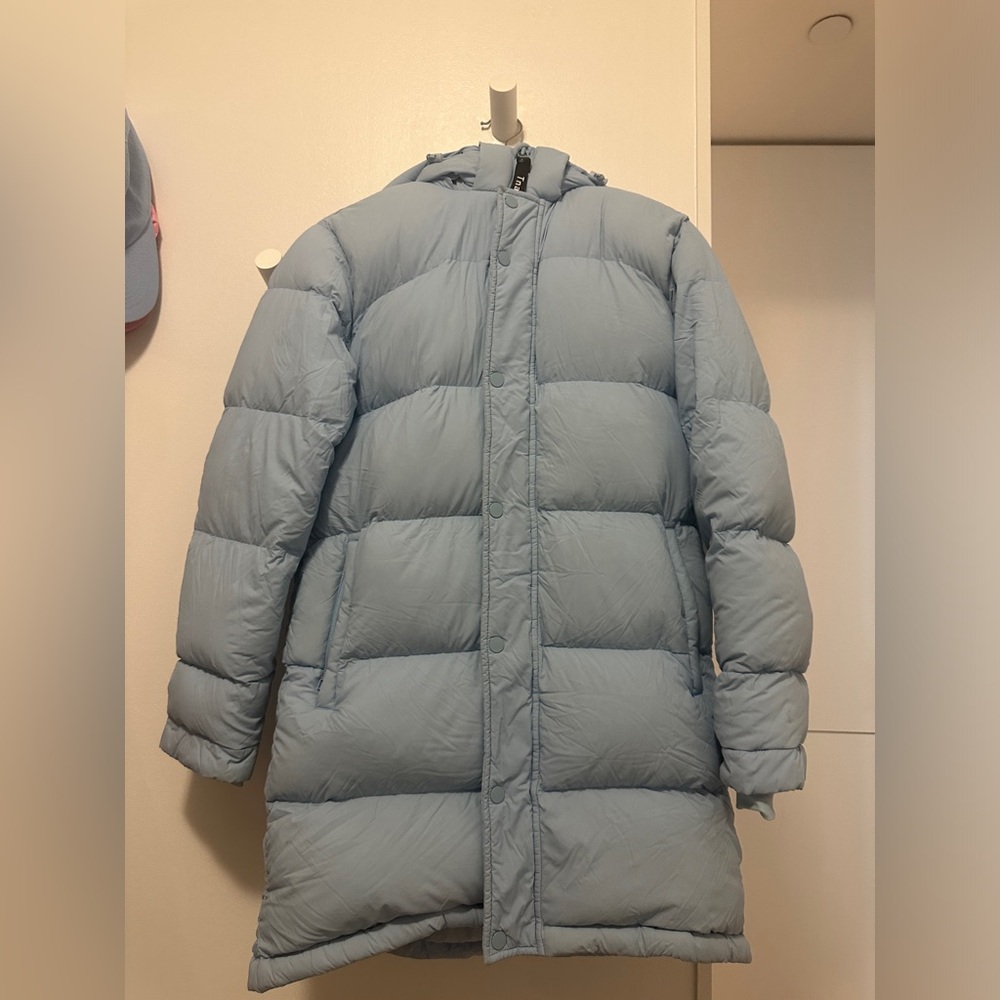 Aritzia Mid-Length Super Puff in Baby Blue